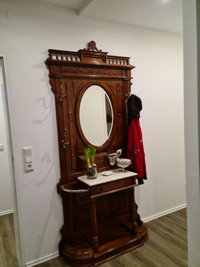Pilgrims "Rosalie" Grosse Fewo Mit 3 Schlafzimmern, 1Bad, 2 Wc, Balkon, Fast Internet บรีโลน ภายนอก รูปภาพ