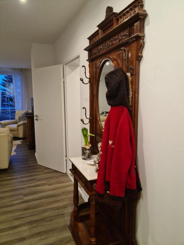 Pilgrims "Rosalie" Grosse Fewo Mit 3 Schlafzimmern, 1Bad, 2 Wc, Balkon, Fast Internet บรีโลน ภายนอก รูปภาพ